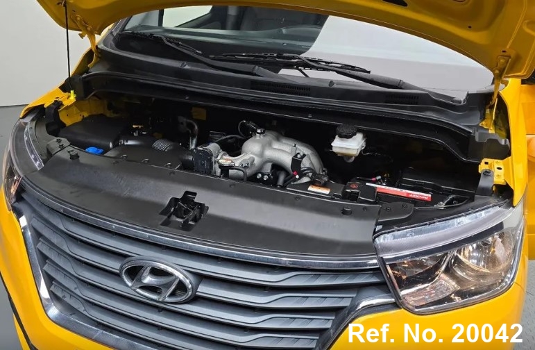  Hyundai / Grand Starex Stock No. 20042